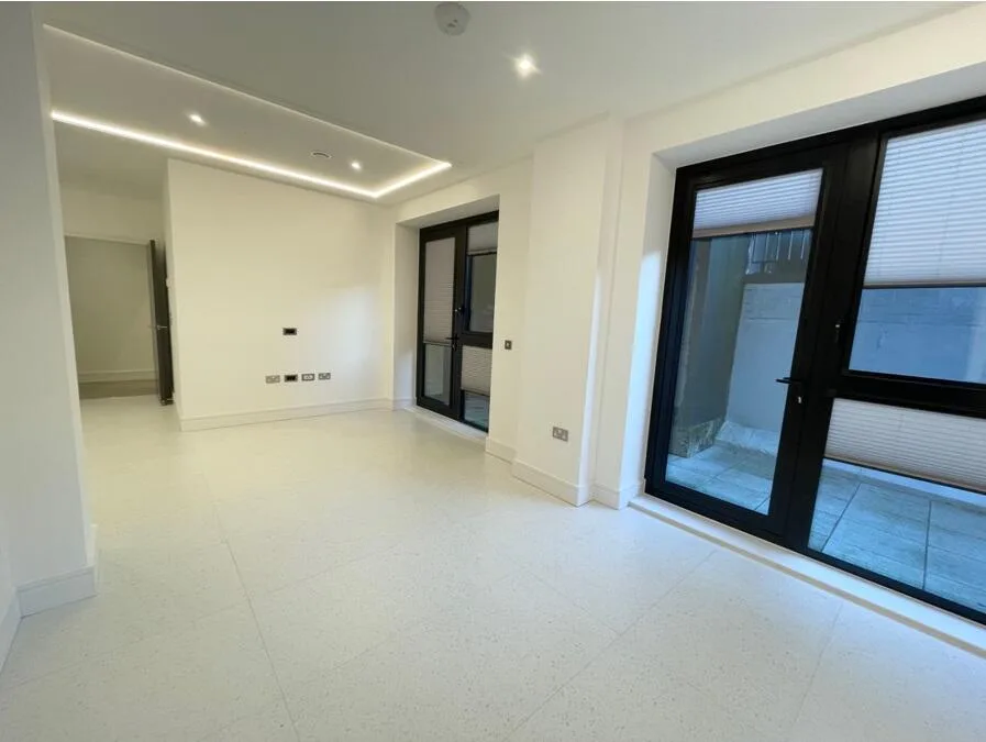2 bedroom ground floor flat for rent