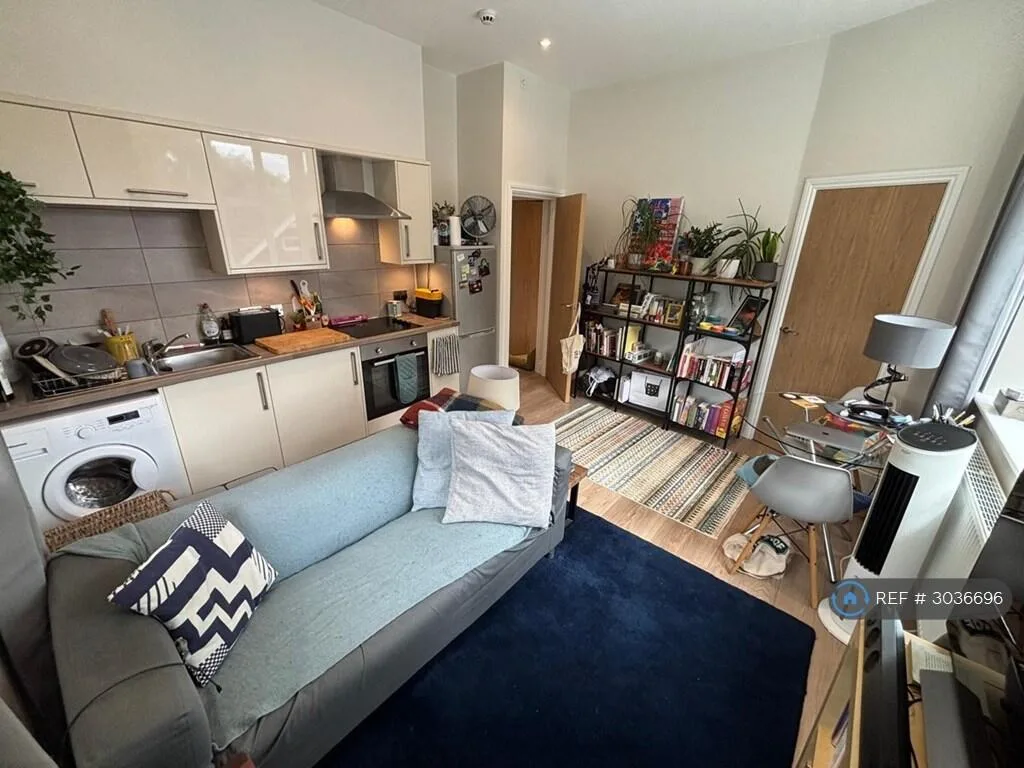 1 bedroom flat for rent