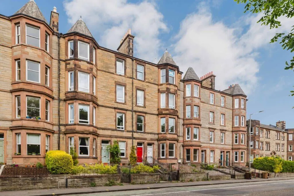 3 bedroom flat for rent