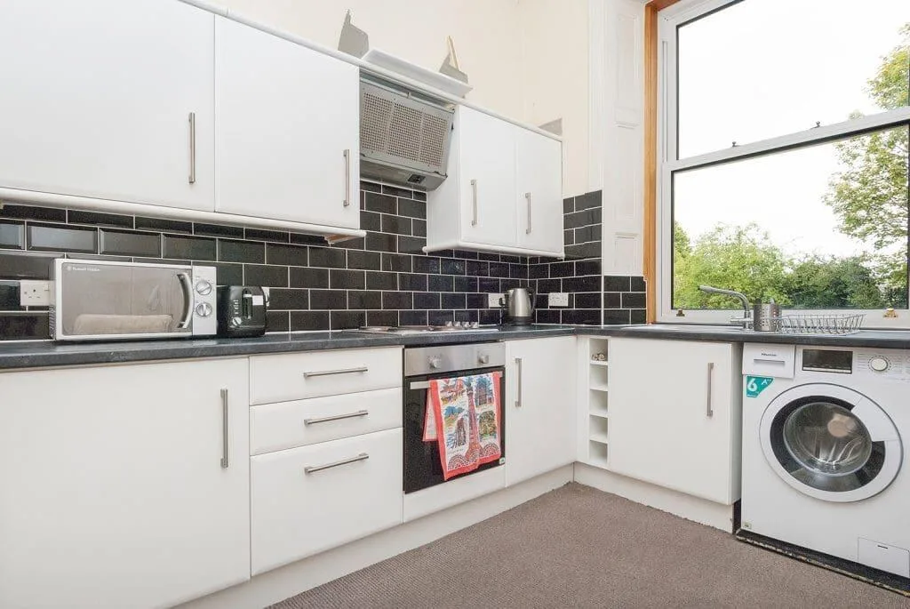 3 bedroom flat for rent
