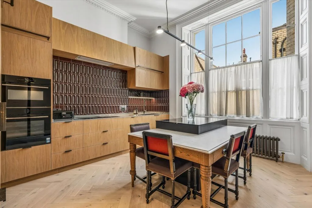 3 bedroom flat for rent