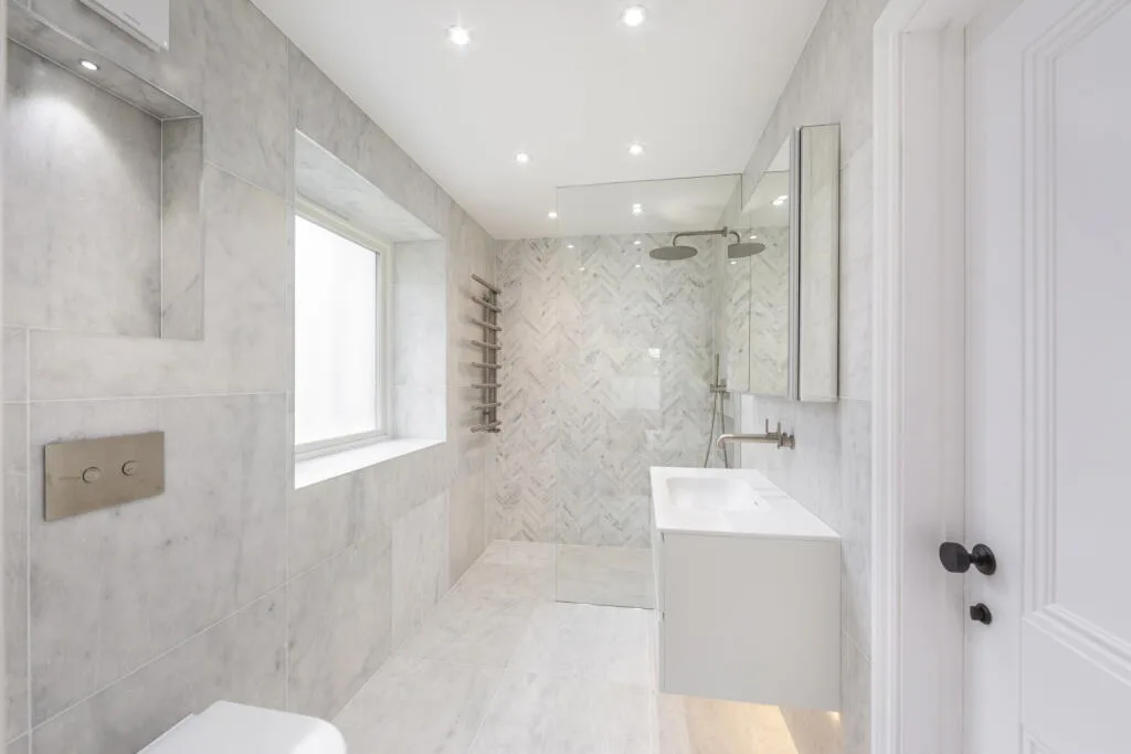 3 bedroom mews property for rent