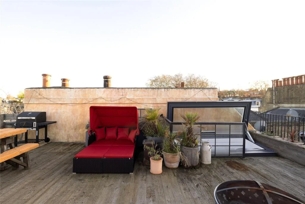 1 bedroom penthouse for rent