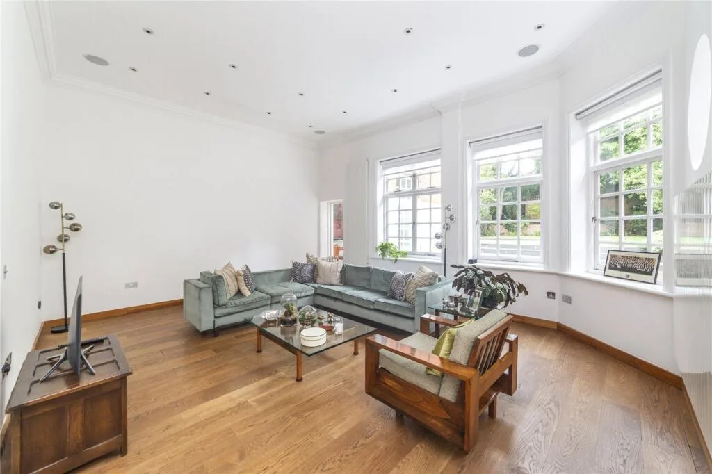 4 bedroom apartment for rent