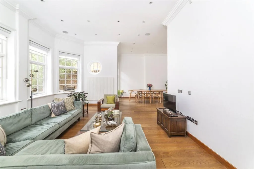 4 bedroom apartment for rent