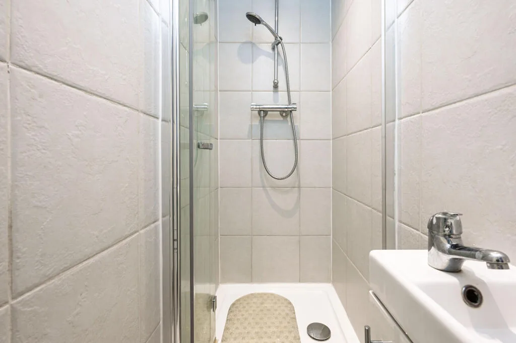 2 bedroom maisonette for rent