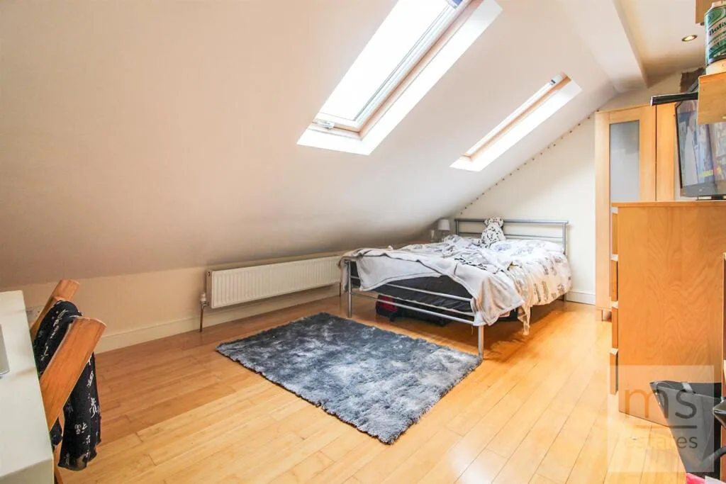 4 bedroom detached house for rent