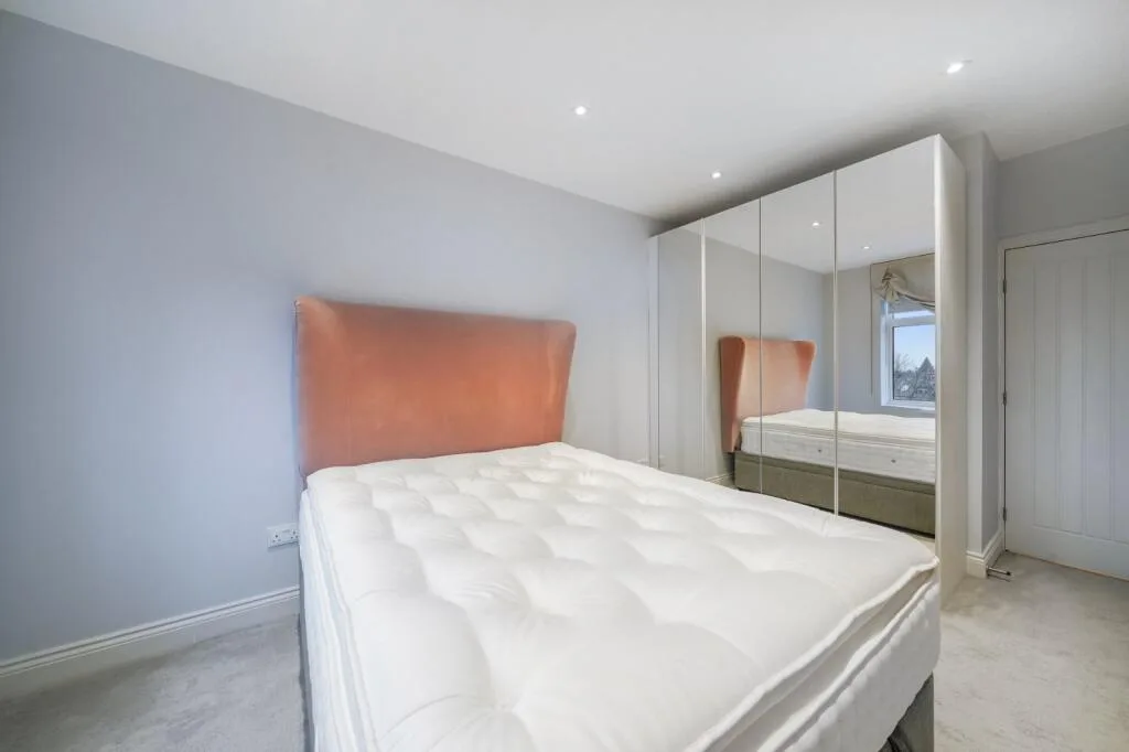 2 bedroom flat for rent
