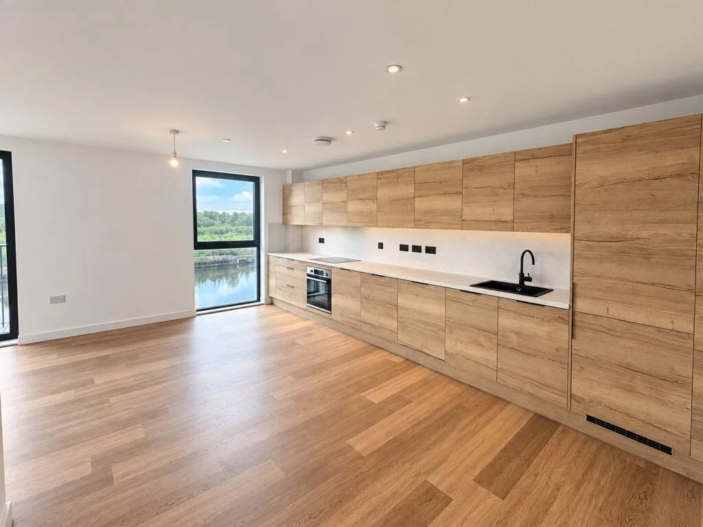 3 bedroom flat for rent