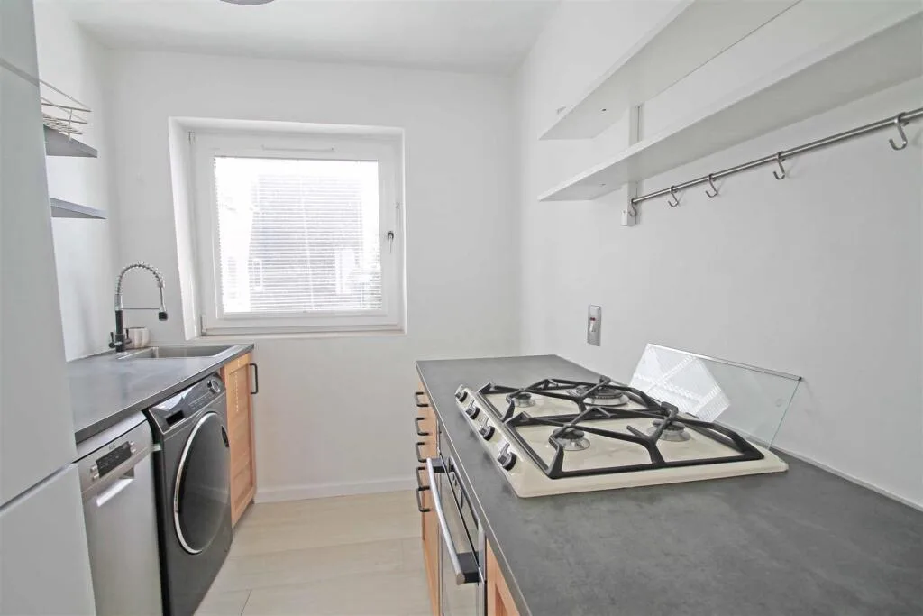 Studio apartment for rent