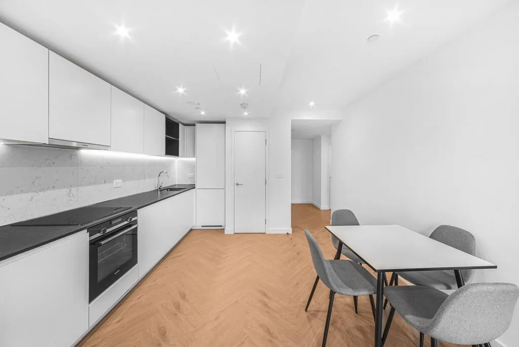 3 bedroom apartment for rent