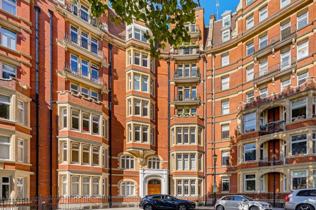 4 bedroom apartment for rent
