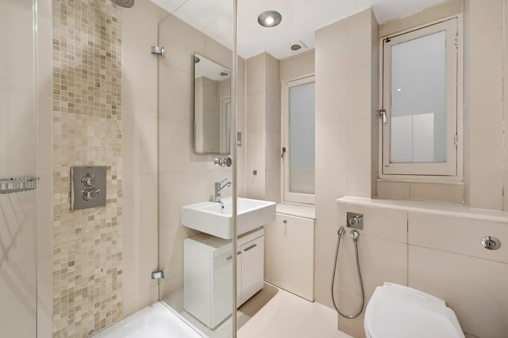4 bedroom apartment for rent