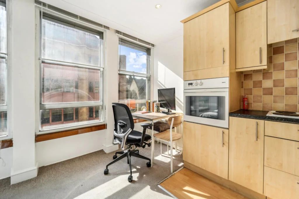 Studio flat for rent