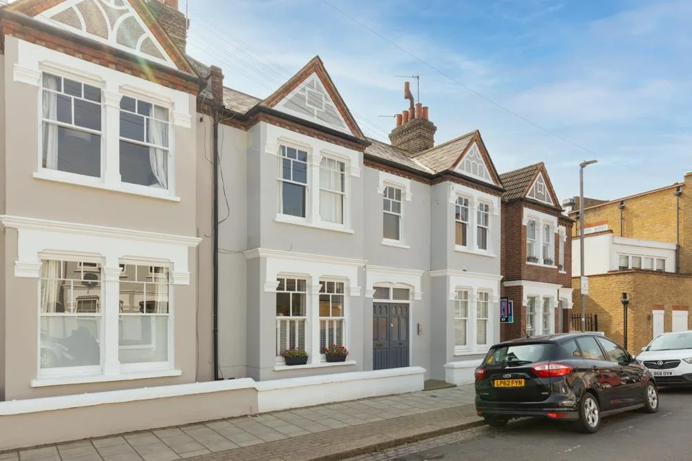 2 bedroom flat for rent