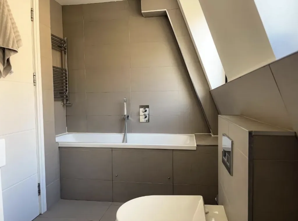 3 bedroom semi-detached house for rent