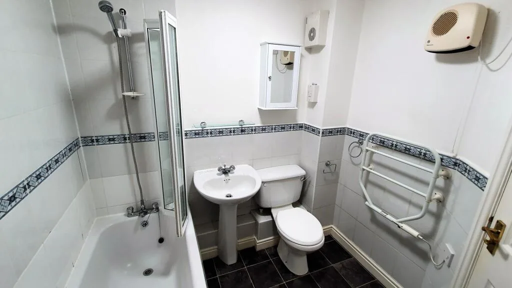 3 bedroom apartment for rent