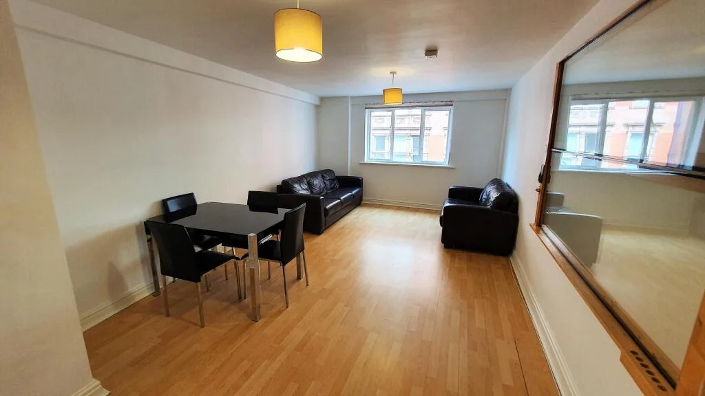 3 bedroom apartment for rent