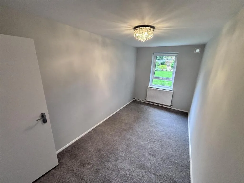 2 bedroom house for rent