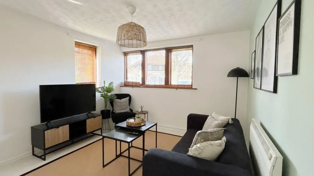 1 bedroom ground floor flat for rent
