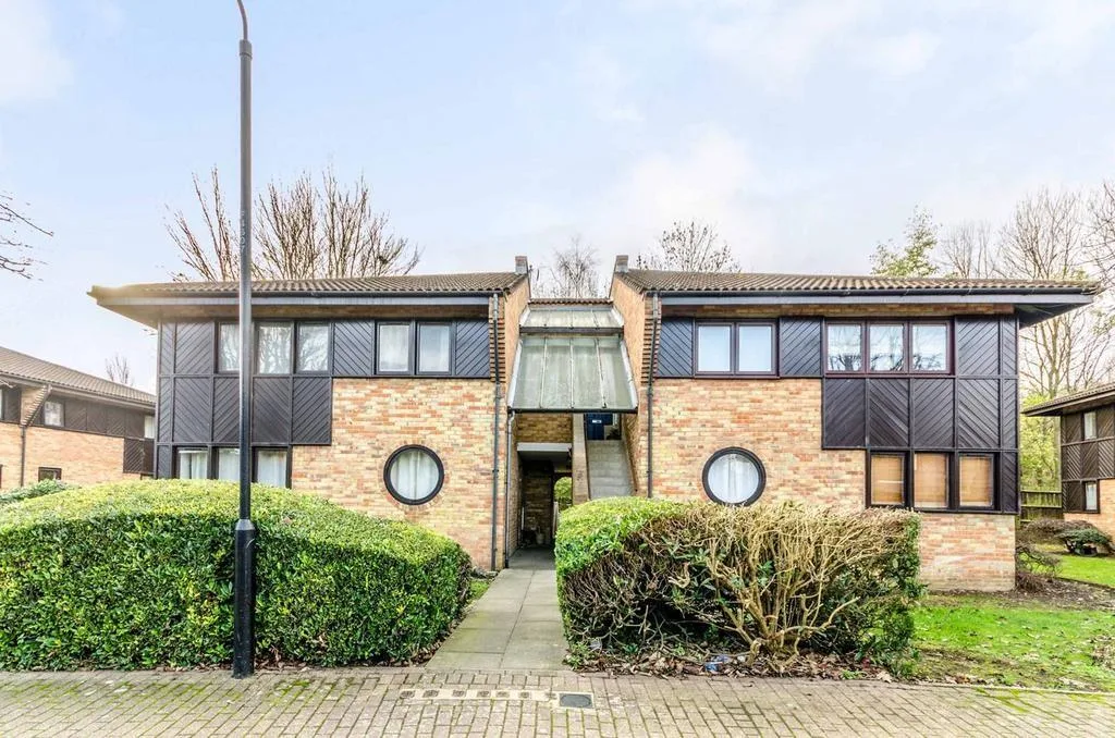 1 bedroom ground floor flat for rent