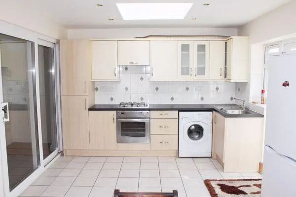 1 bedroom house of multiple occupation for rent