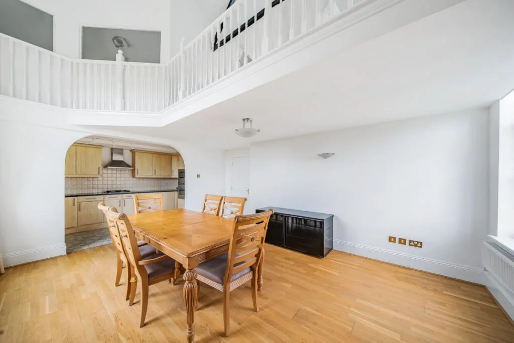 3 bedroom flat for rent