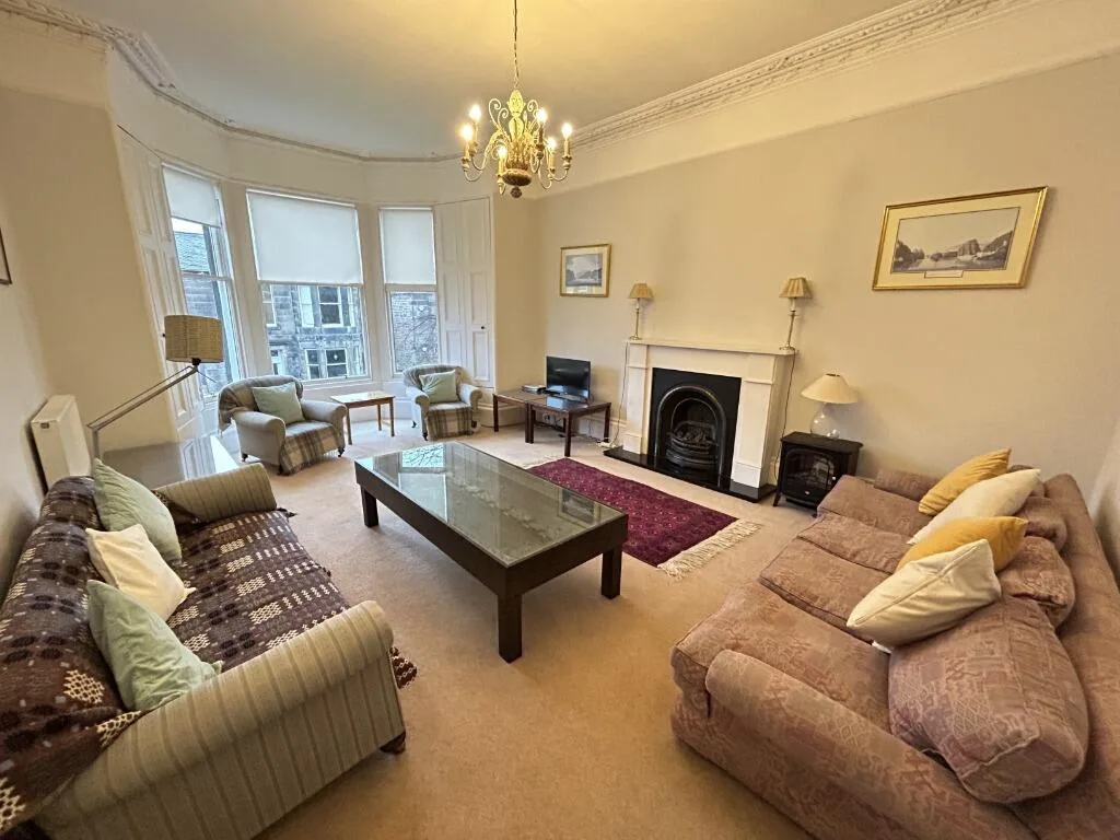 4 bedroom flat for rent