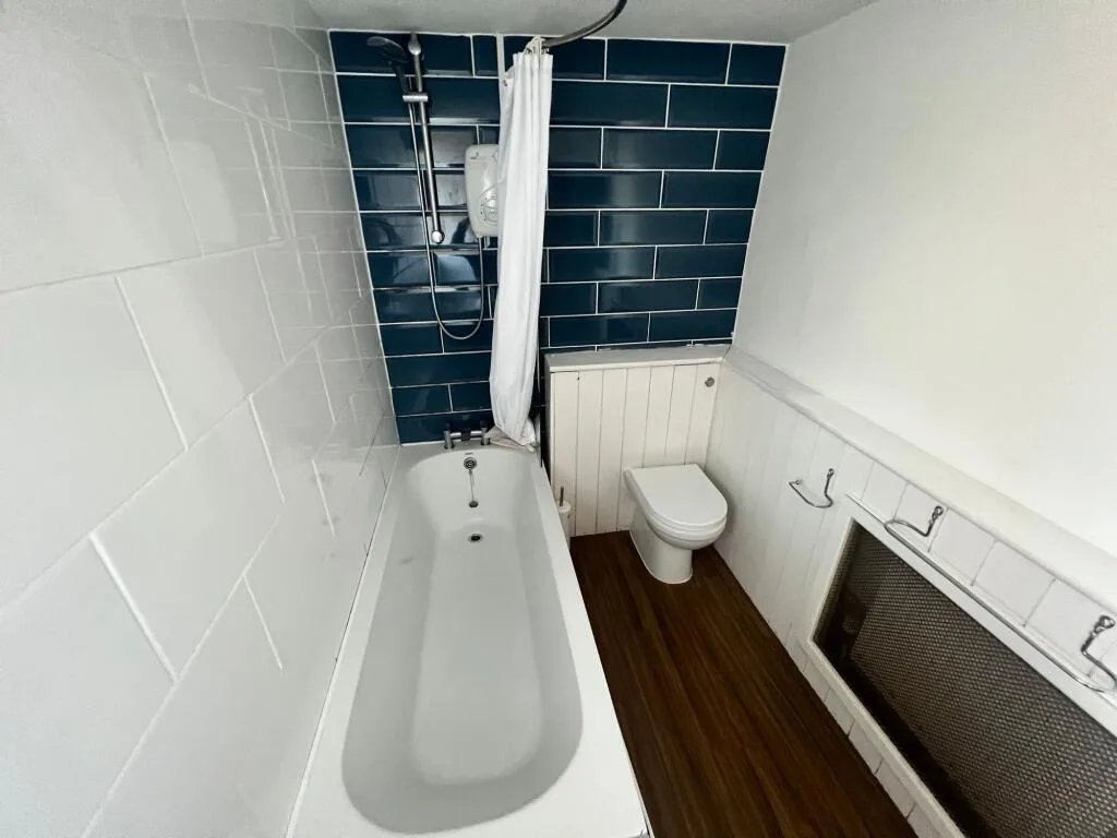 1 bedroom house of multiple occupation for rent