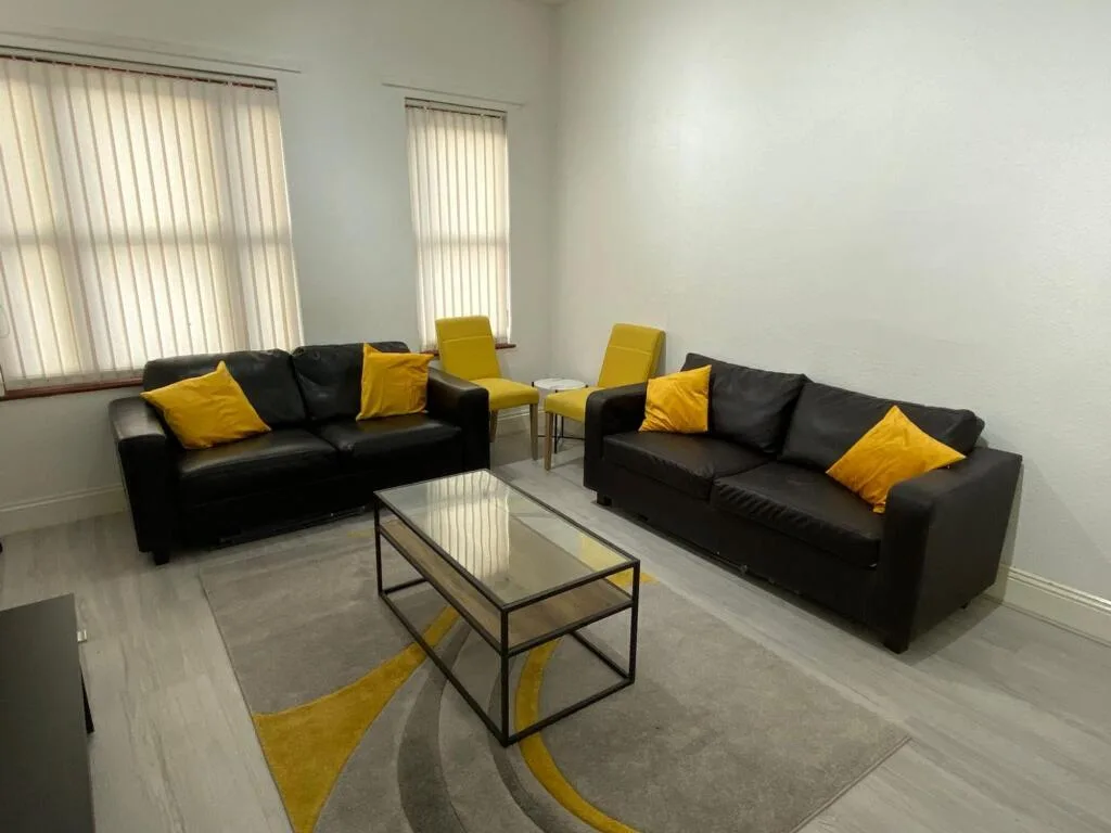 1 bedroom house of multiple occupation for rent