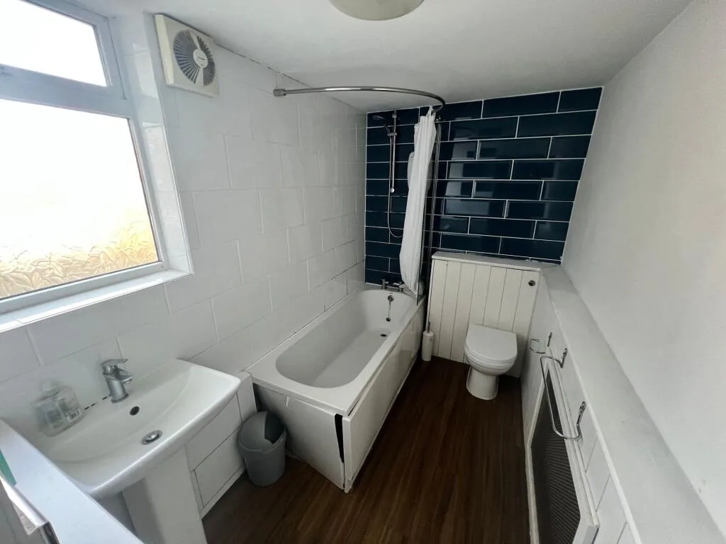 1 bedroom house of multiple occupation for rent