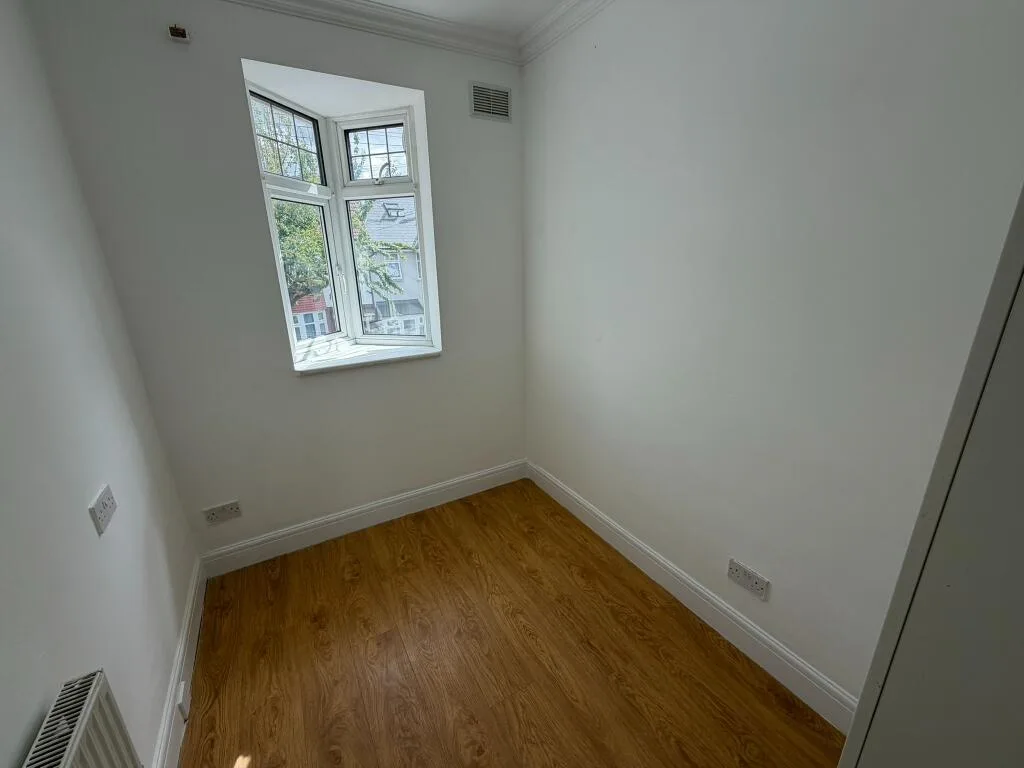 5 bedroom terraced house for rent