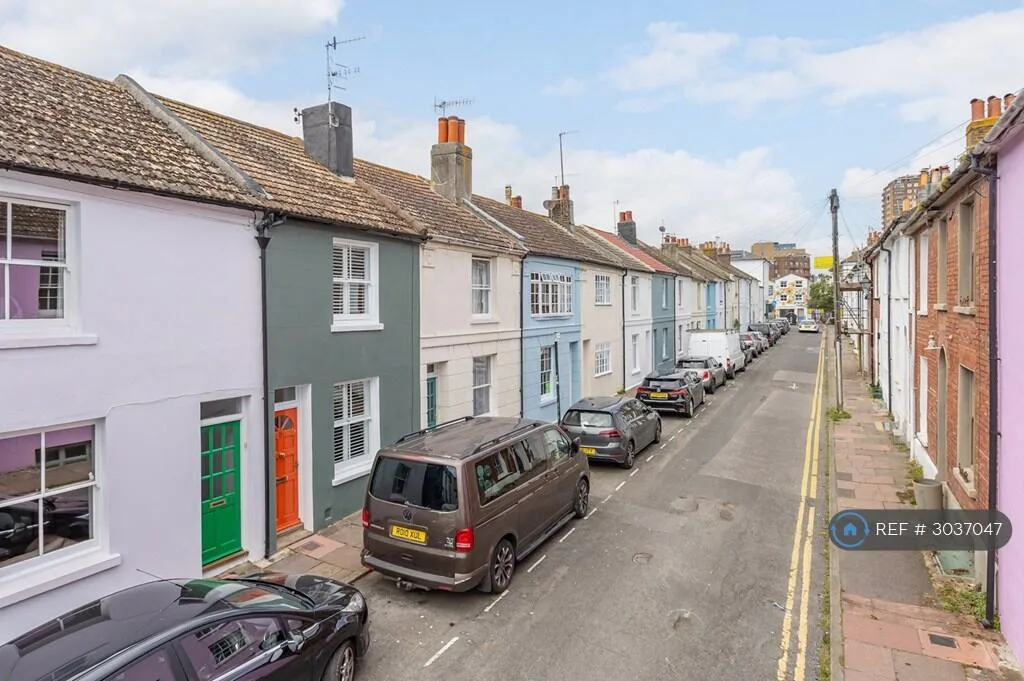 2 bedroom terraced house for rent