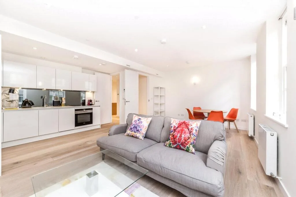 2 bedroom flat for rent