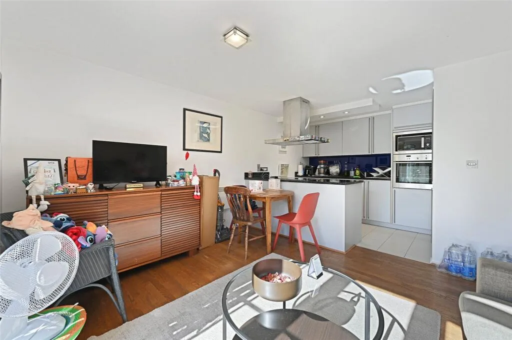 Studio apartment for rent