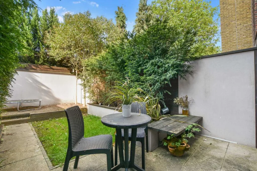 3 bedroom terraced house for rent