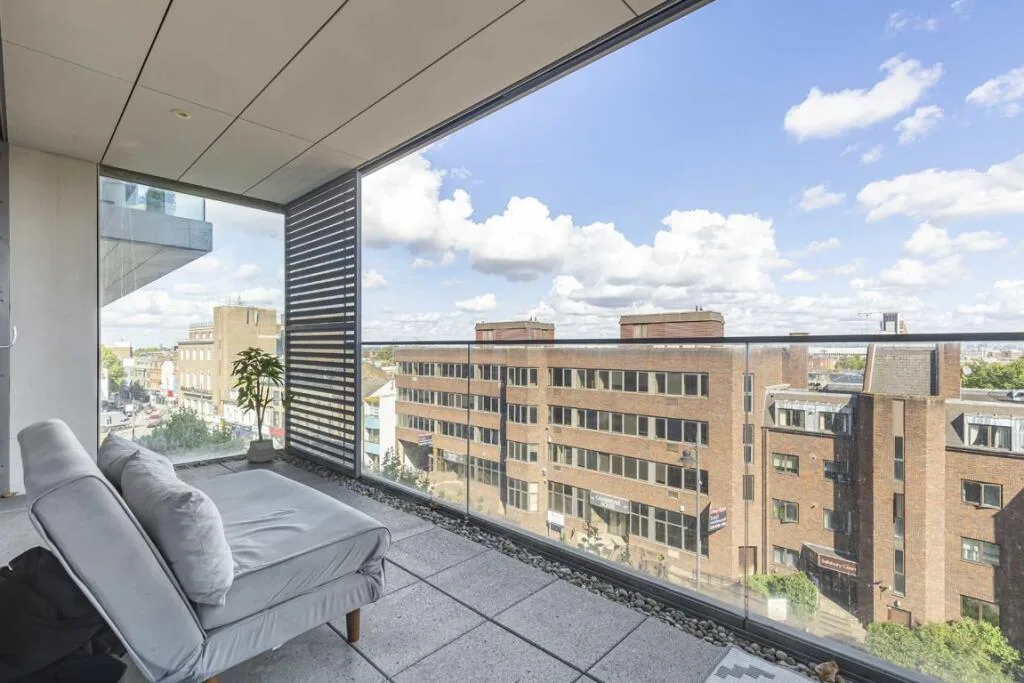 2 bedroom flat for rent