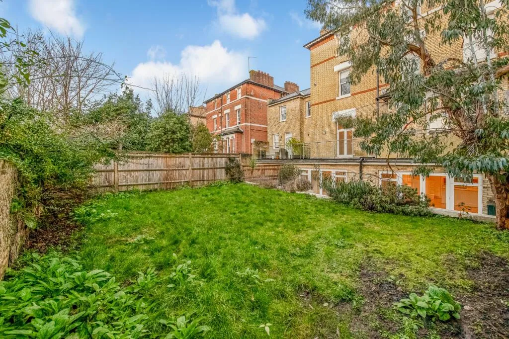 2 bedroom property for rent