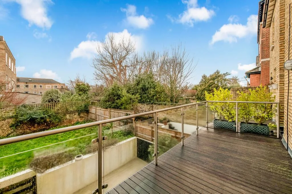2 bedroom property for rent