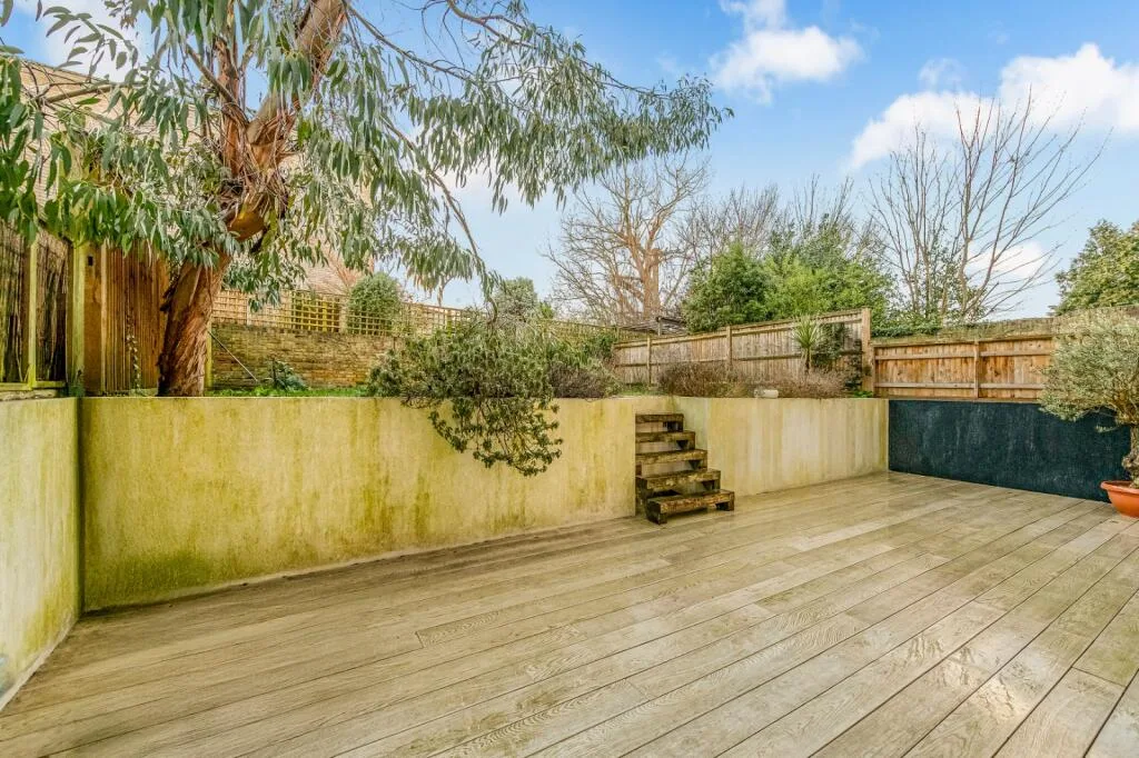 2 bedroom property for rent