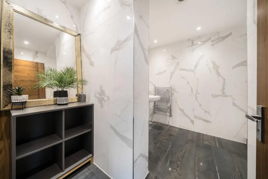 4 bedroom flat for rent
