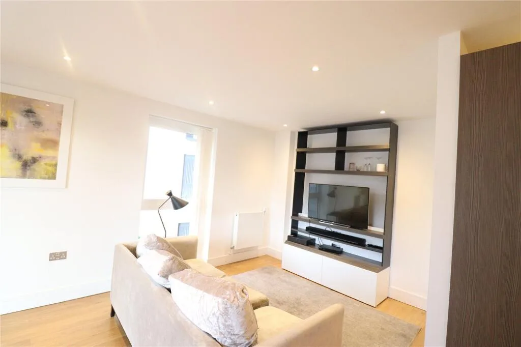 3 bedroom apartment for rent