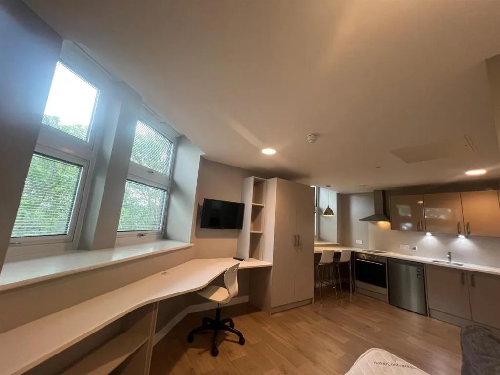 Studio apartment for rent