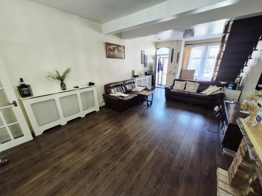 2 bedroom terraced house for rent