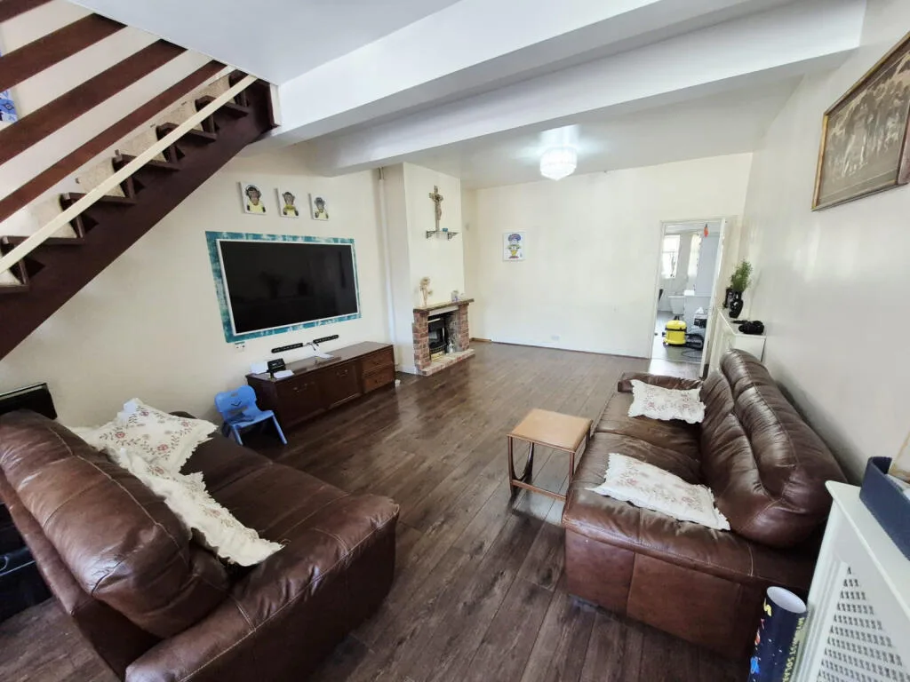 2 bedroom terraced house for rent