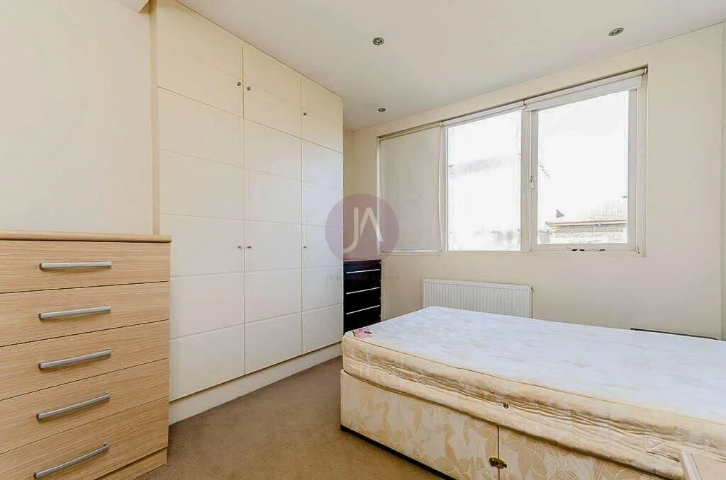 2 bedroom duplex for rent