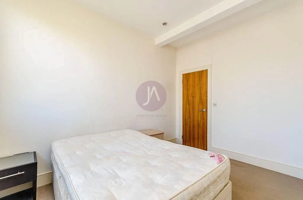 2 bedroom duplex for rent