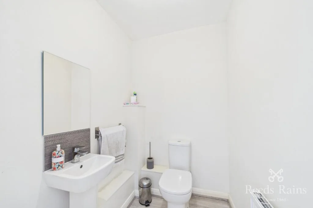 4 bedroom terraced house for rent