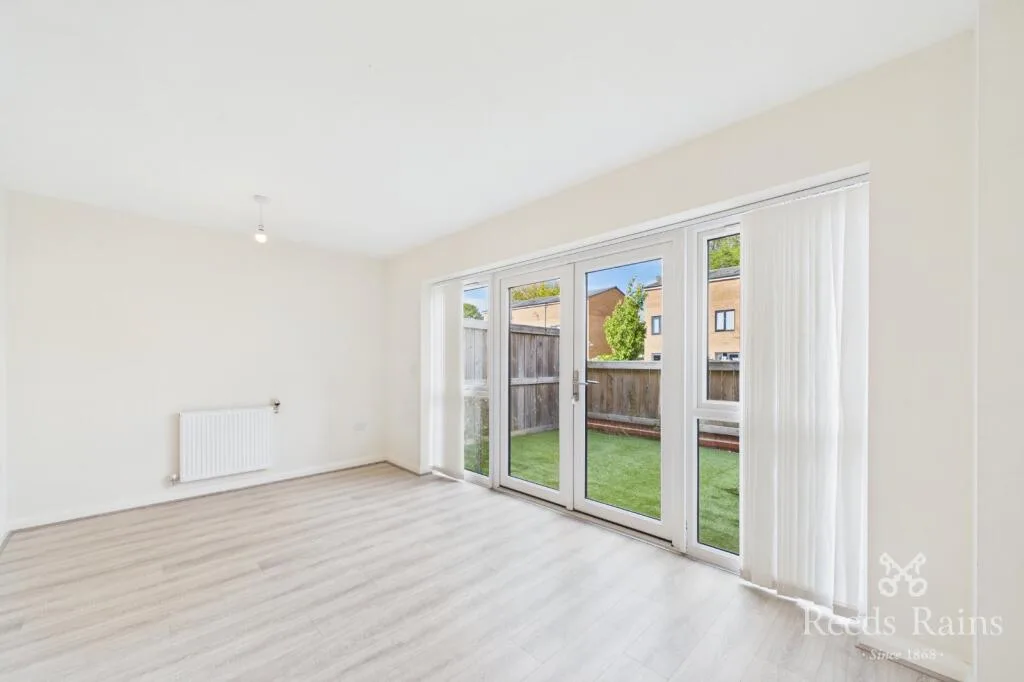 4 bedroom terraced house for rent