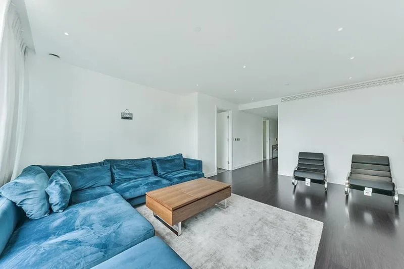 3 bedroom flat for rent